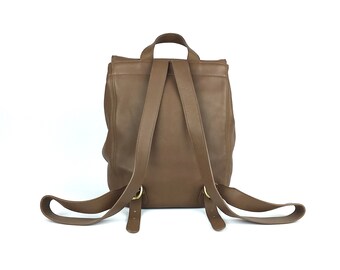 バッグ Vintage Coach Classic Backpack Tan USA Vintage Coach Legacy West Hampton Tan Leather Daypack