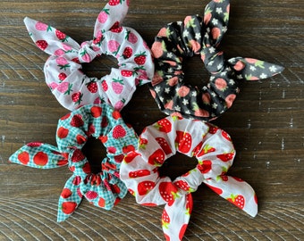 Chain Print Oversized Scrunchies Large Scrunchie Stylish  display picture 1