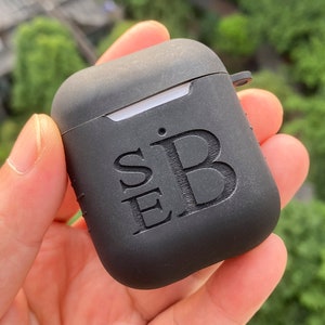 Gepersonaliseerde siliconen AirPod-hoes voor AirPod 1, 2, 3 en AirPod Pro, beste perfecte cadeau, eerste aangepaste naam monogram beschikbaar