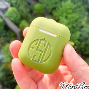 Gepersonaliseerde siliconen AirPod-hoes voor AirPod 1, 2, 3 en AirPod Pro, beste perfecte cadeau, eerste aangepaste naam monogram beschikbaar