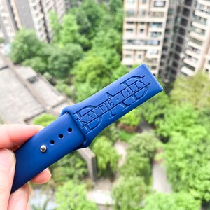 Personalized DAD Mom family silicone Samsung Galaxy Watch Band, Replacement watch strap, Personalized Fitbit versa 1 & 2 watch band image 3