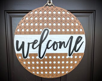 Beautiful Modern Ratan-Designed "Welcome" Round Door Hanger/Sign, Perfect for Display on Front Door, Available in 2 Sizes, Customize Colors