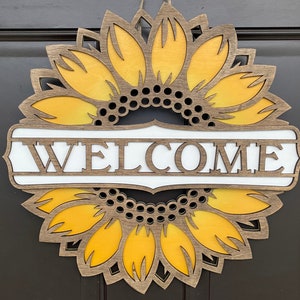 Beautiful Sunflower "WELCOME" 18-inch Round Door Hanger/Sign, Perfect to Display on Front Door or in Entryway, Two Sizes Are Available