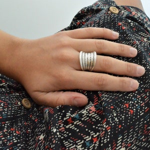 Minimalist Silver Carved Band Ring, Boho Modern Midi Ring Abstract Unique Affordable Forged Adjustable Ring Stocking Filler, US 7.5-8 inch