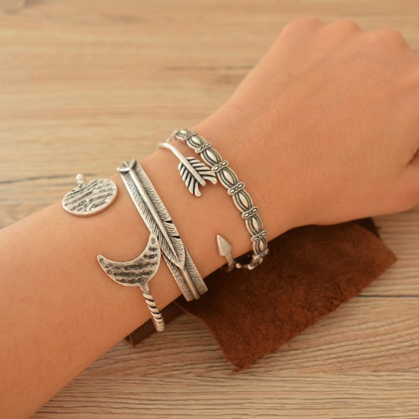 Bohemian Antique silver FEATHERS bangle cuff stacking bracelet, Native American Navajo Inspired Arm Cuff Bangle, Native American jewellery
