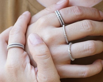 Antique Silver Thin Twisted Lines Ring, Stacking Unique Abstract Band Bohemian Modern Ring, Minimal Affordable Jewelry, US Size 6.5-7.5 inch