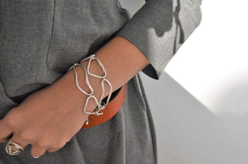 Matte Silver Free Form Circle Charm Double Bracelet, Geometric Chain Link bracelet, Bohemian Boho Ethnic Tribal Turkish Jewellery,6.5-8 inch image 1