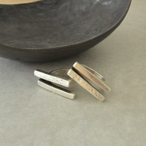 Antiek zilver twee parallelle lijnen ring, unieke gehamerde abstracte ring, Boho zilveren modernistische ring, zilveren band sieraden, Amerikaanse maat 6,5-8 inch afbeelding 6