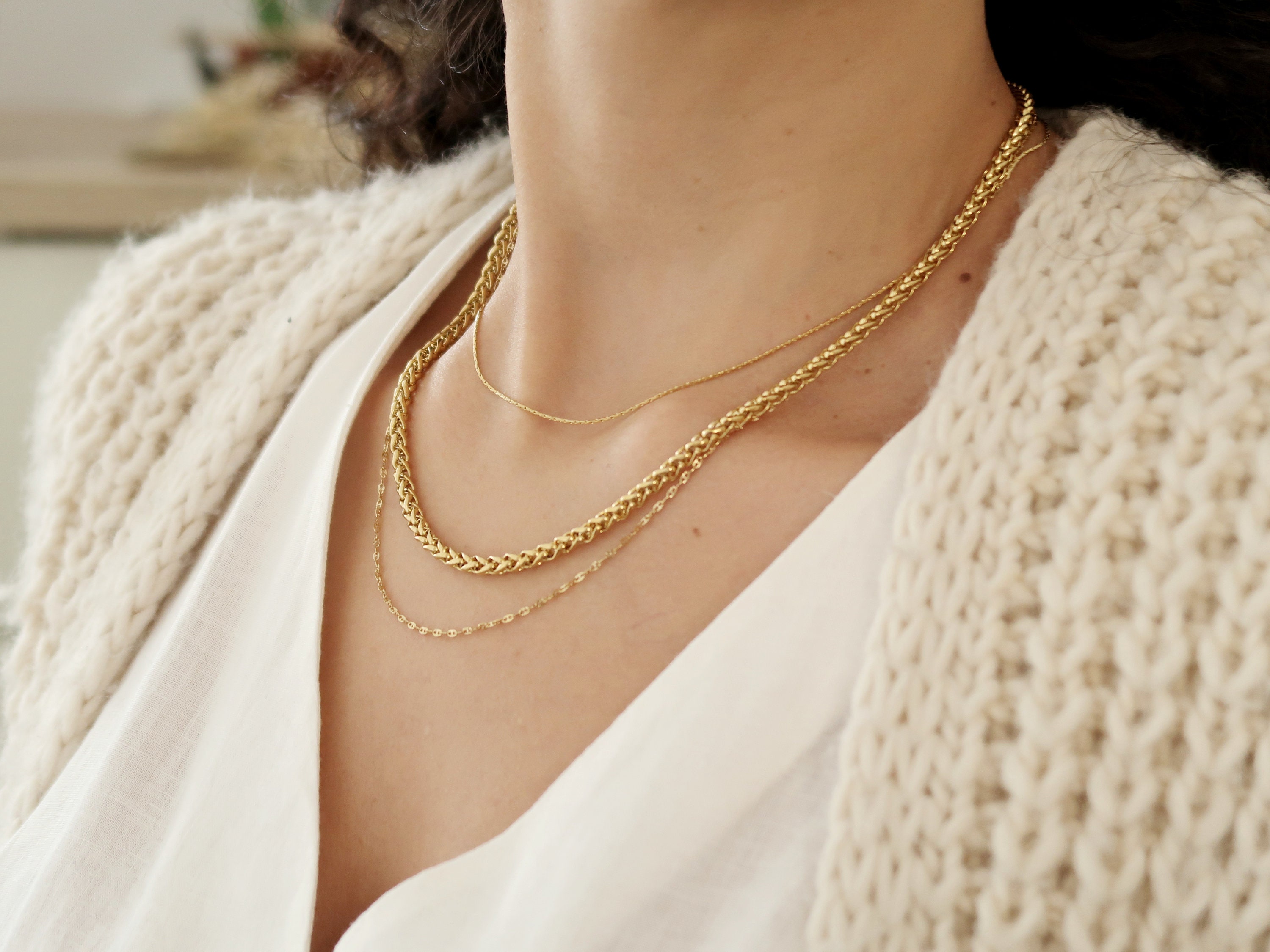 de tres collares de cadenas especiales de acero España