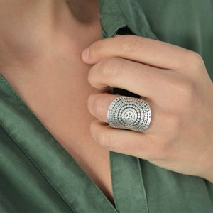 Silver Mandala Engraved Concentric Circles Ring: Bohemian Handmade Bold Statement Ring, Unique Chunky Jewelry Gift for her, US Size 6-7