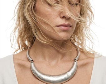 Silver Bold Crescent Collar Necklace: Bohemian Tribal Ethnic Boho Festival Choker Torque Necklace, Vintage Silver Tone Statement Jewelry