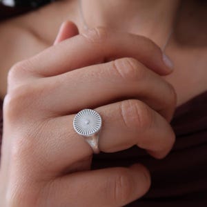 Antique Silver SUNBEAM signet ring, Bohemian Adjustable Simple Chevalier Dainty Minimal Hippie Ethnic Egyptian Celestial ring, gift for her
