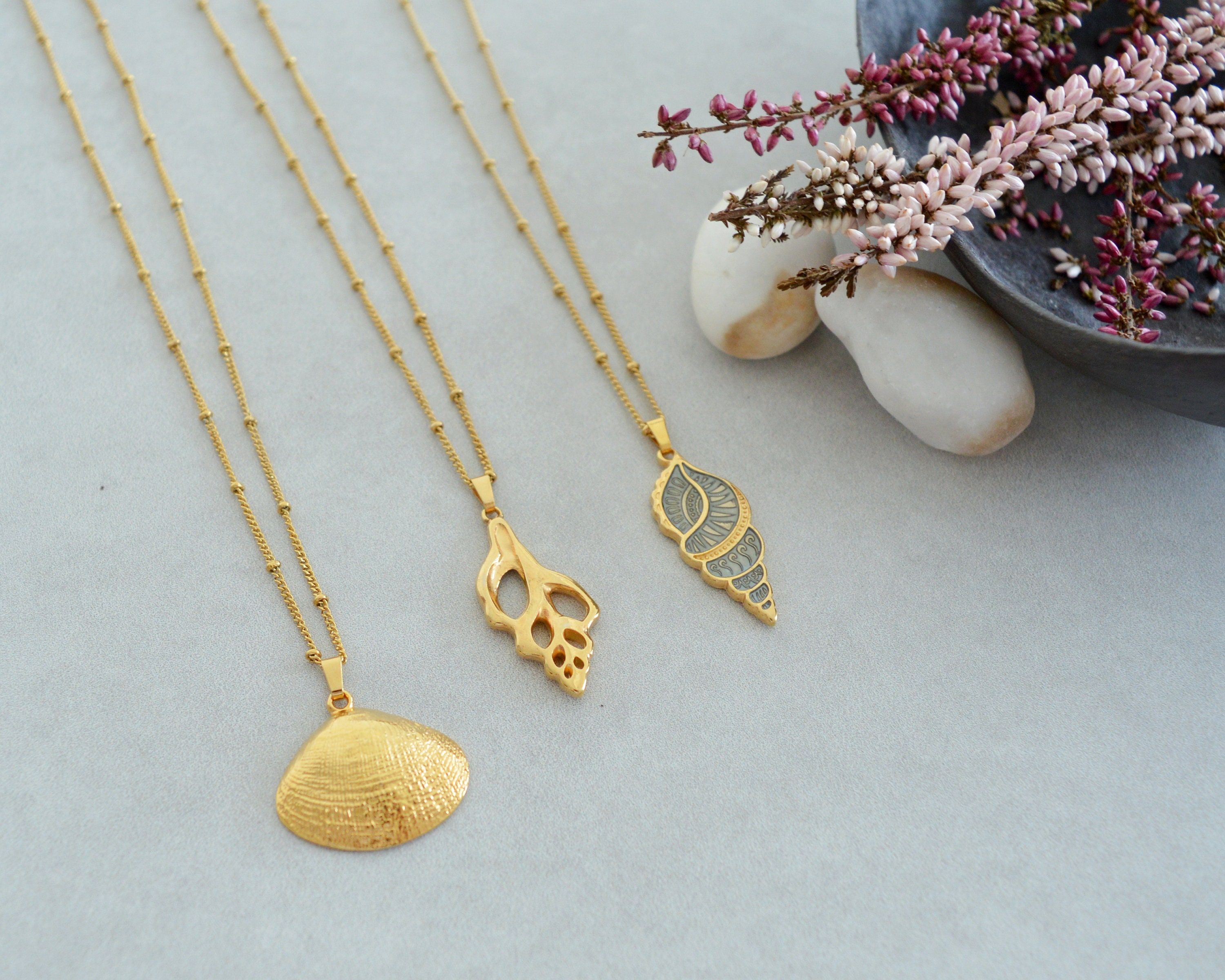 Gold Summer Necklace Sea Pendant Charm Necklace Triton Shell