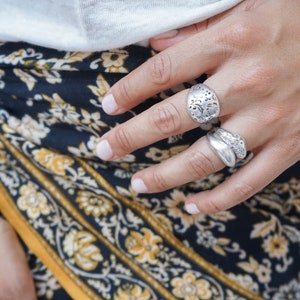 Bohemian Antique Silver FLORAL DOME ring, Sade Bold Organic Shape adjustable ring, Dainty Big Stacking Minimal Layered silver plated ring image 1