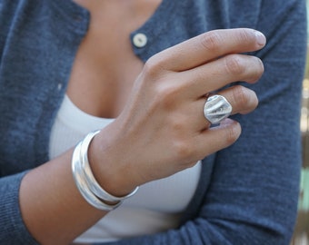 Antique Silver RIPPLED Effect Ring, Unique Hammered abstract ring, BohemiaN Modernist Ring, Band Jewelry, US Size 8-10inch