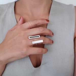 Silver Two Vertical PARALLEL LINES Ring, Unique Hammered Abstract Ring ...