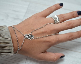 Silver Stainless Steel Slave Bracelet Ring Bohemian Oriental Ethnic Hand Chain, Hand flower, Wedding Jewelry Hand Harness Chain Gift for Her