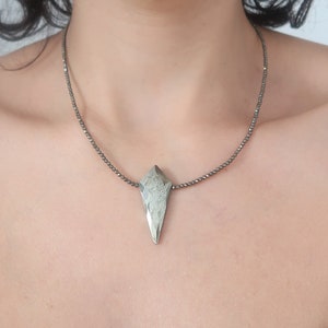 PYRIET kralen edelsteen ketting met pijlpunt hanger, Boho moderne delicate punk rock stijl halfedelstenen sieraden, cadeau voor haar afbeelding 6