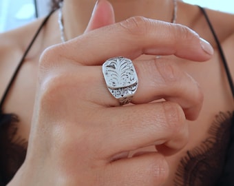 Bohemian Antique Silver FERN Leaf Stamp Signet Ring, Stacking Layers Floral jewellery Free People style, Fixed US size 7.5inch, Gift for her