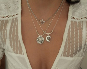 Conjunto de collar de concha y estrella de mar de plata: joyería bohemia marina en capas