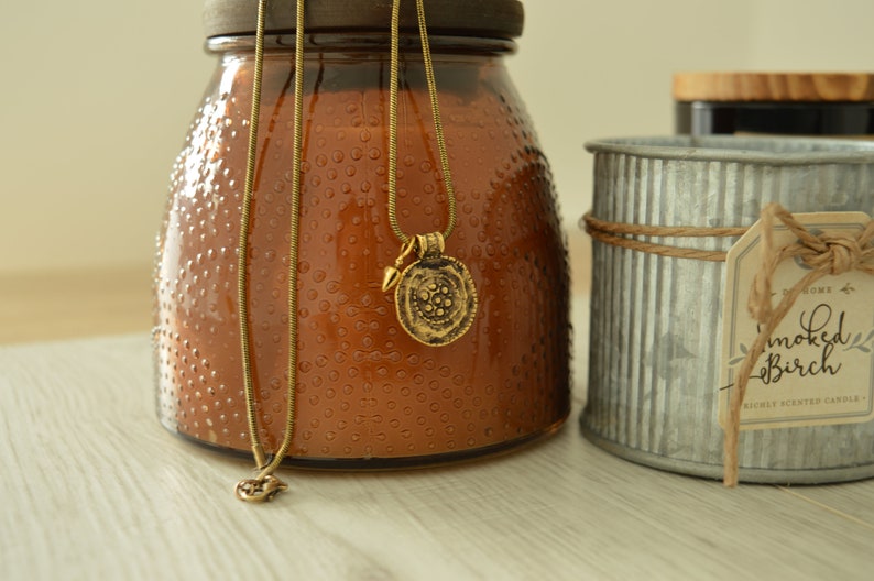 Antique Gold Coin Charm Pendant Necklace Jewelry Cheap Gift for Her Greek Coin Layering Medallion Necklace Bohemian Minimalist Jewelry