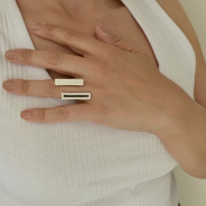 Silver Two Vertical PARALLEL LINES Ring, Unique Hammered Abstract Ring ...