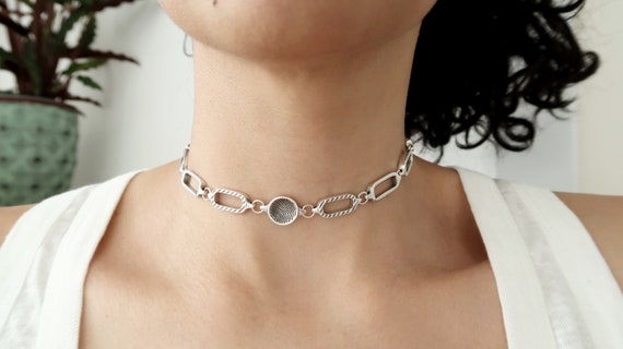 Antique Silver Rectangular With Lines Connectors Chain