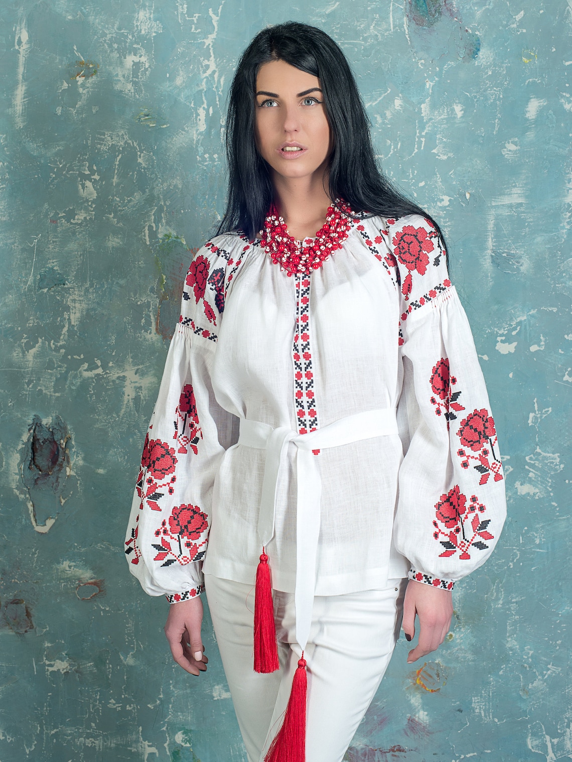 White Ukrainian Vyshyvanka Blouse With Red Roses. Traditional | Etsy