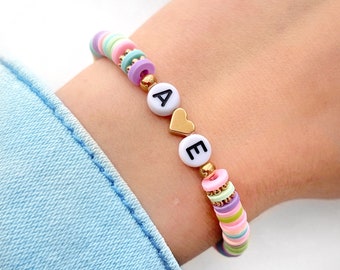 Katsuki Armband  „Pastell“, bunt, verschiedene Farben, Namensarmband, Buchstabenarmband, Heishi Perlen, personalisierbar, Geschenk