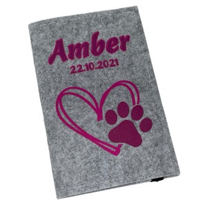 Heimtierausweis Hülle filz EU personalisiert Impfpass Hund Katze mit Namen Herz Pink Hell