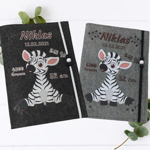 U-Heft Hülle Zebra – personalisierte Filzhülle für U-Heft & Impfpass – Geschenk zur Geburt Junge oder Mädchen – handmade Babyhülle