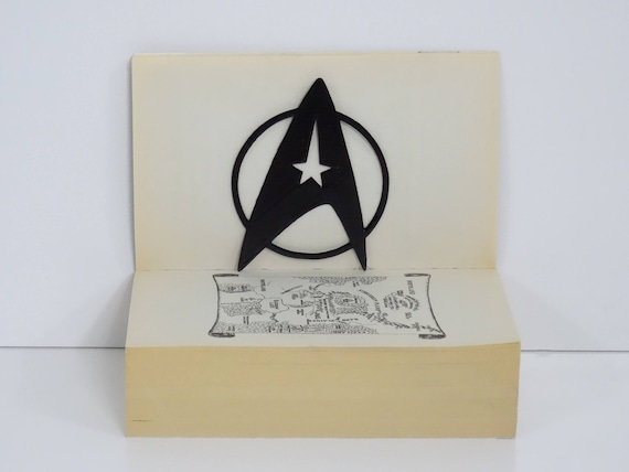 STUCK ON STAR TREK ステッカーブック STUCK ON STAR TREK ステッカーブック STUCK ON STAR TREK