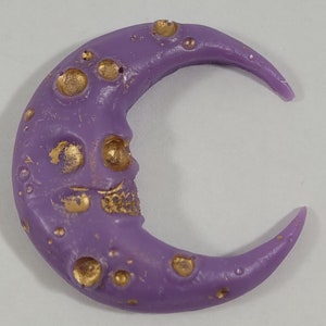 Skull moon magnet / moon decor / skull magnet / crescent moon home decor / spooky magnet / dark academia decoration / fridge magnet