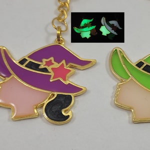 Witch keychain / witch jewelry / glow in the dark jewelry / magical keychain / halloween keychain / gift for her / witch gift
