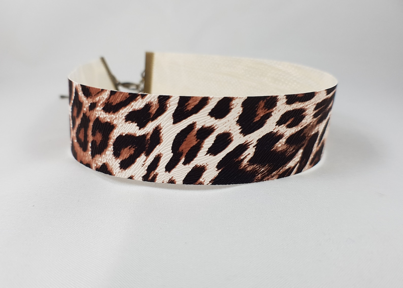 Panther choker Outlet