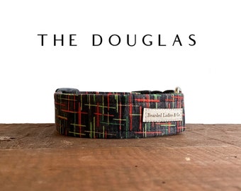 Black, Red and Green Abstract Dog Collar // The Douglas : Festive Winter Holiday Adjustable Collar