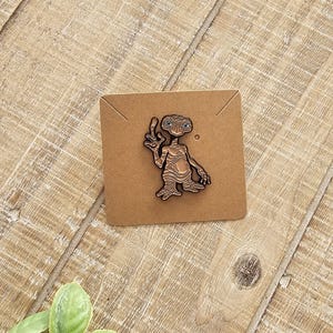 E.T. Phone Home | Extra-Terrestrial | sci-fi pin | 1980s | Alien