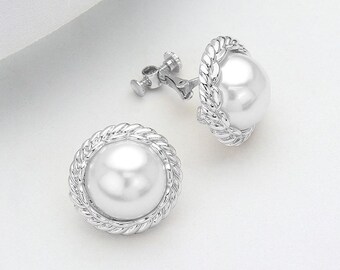 Pearl Rhinestone clip on Earring,  Pearl clip on earring, Pearl silver earrings,  pearl prom earring, pearl Homecoming Earring, pearl clipon