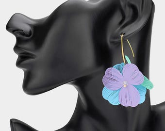 Metal Cutout Flower Earrings, Flower Earrings, Bridal Earrings, Floral Earrings,  flower Earring, dangle earring, fashion earring women