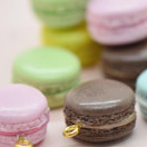 1 - Hand Made 3D Resin French Macaroon Cabochon Charm, Macaroons France Cute Birthday Bakery Sweet Cafe  (AV021)