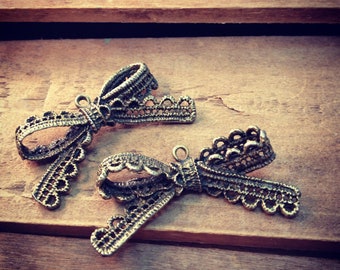 1 - Lace Bow Charms Antique Bronze Bow Charm Tie Charm Large Bows Charm Vintage Style Pendant Charm Jewelry Supplies (BB102)