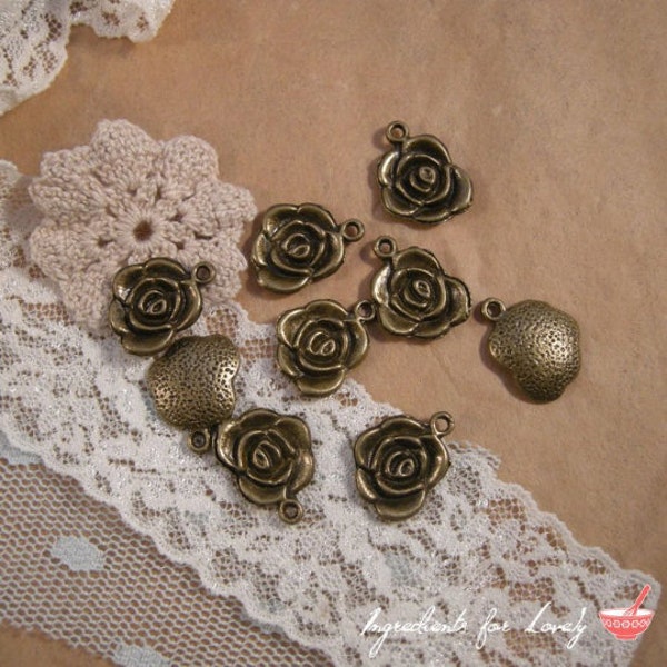 Rose Charms Antique Bronze Small Flower Vintage Jewelry Supplies Roses Flowers Floral (BC123)