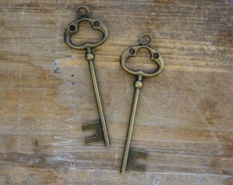 1 - grote Skeleton Key charme in antieke bronzen Vintage stijl hanger sieraden Supplies (BD125)