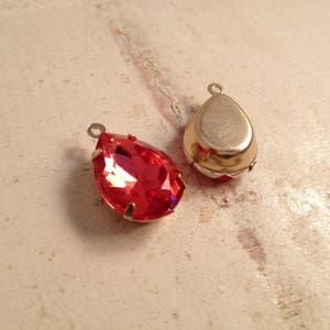 DIY 1 - Watermelon Red Tear Drop Charm - Drop Gems Jewels Oval Red Drop Gem Charms Gold Brass setting (AY054) DFLCHARM2