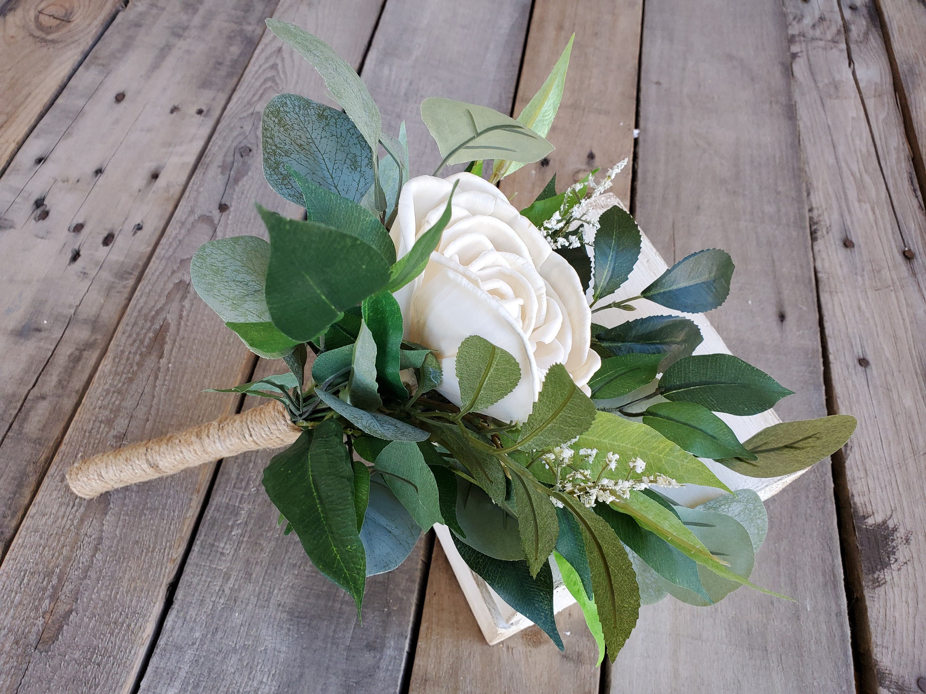 bridesmaid single flower bouquet