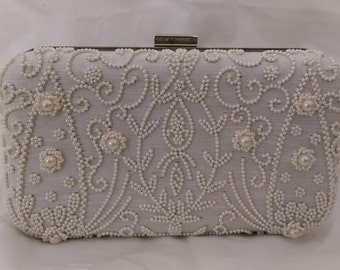 Bridal clutch