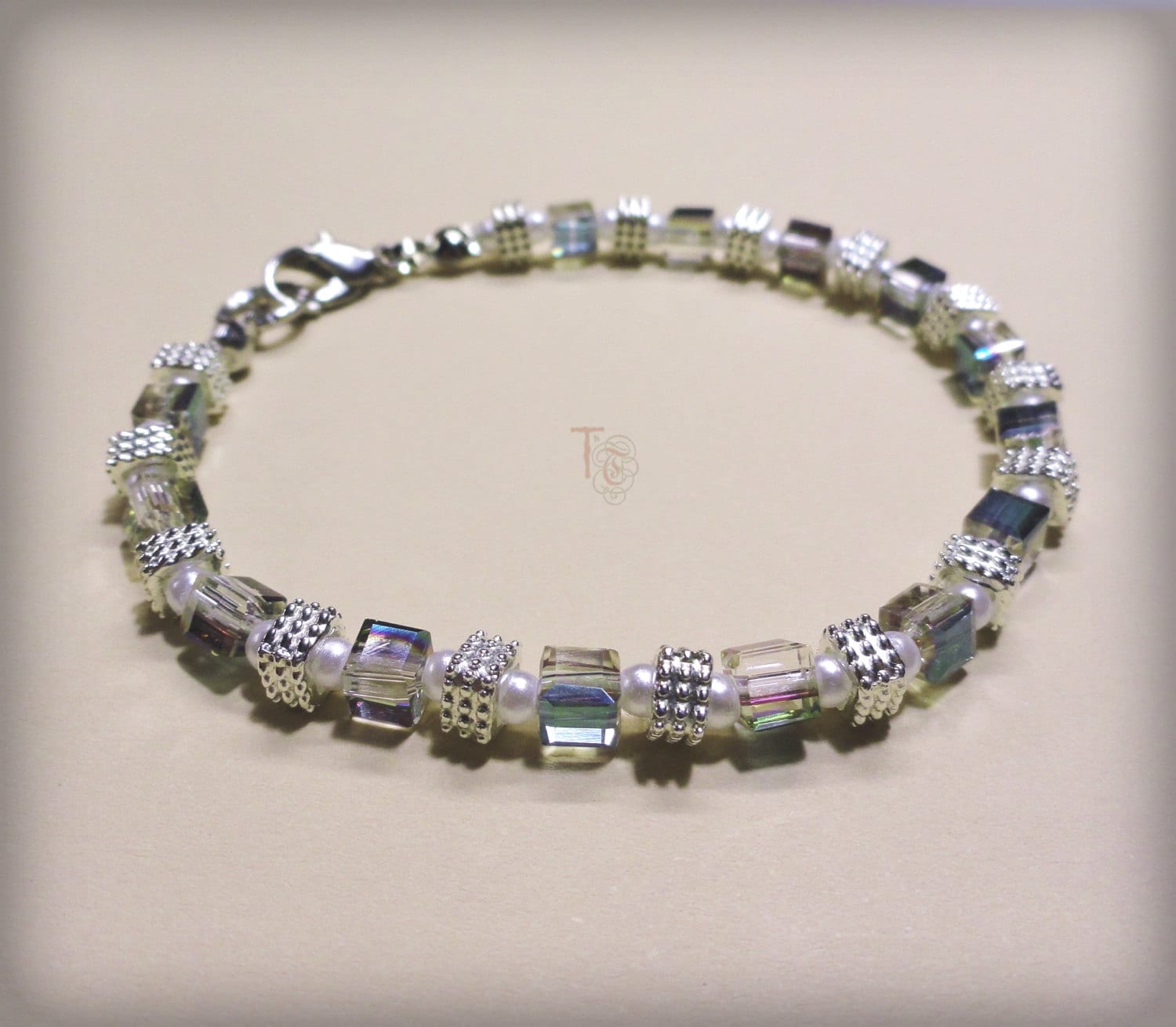 Pearl and Silver Beaded Bracelet/AB Miyuki Cube Bead Bracelet/Wedding Jewelry/Beautiful Gift
