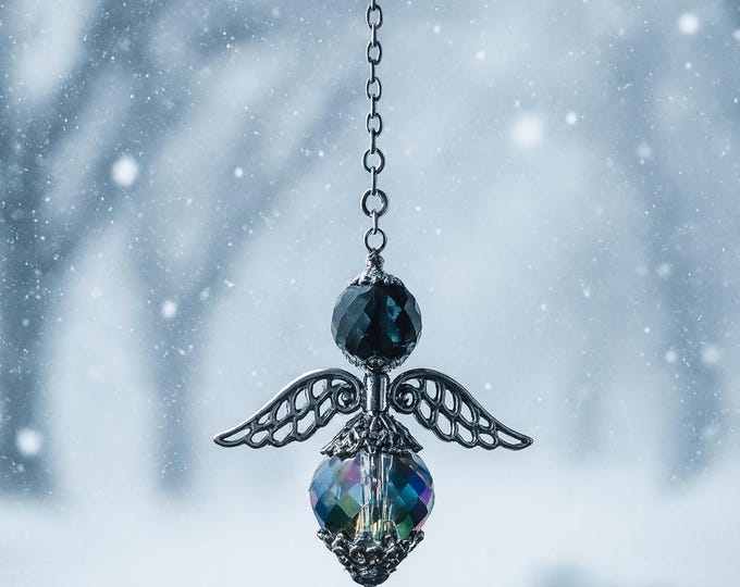 Crystal Angel Rearview Mirror Charm – Iridescent Sun Catcher for Car Decor, Mirror Dangle