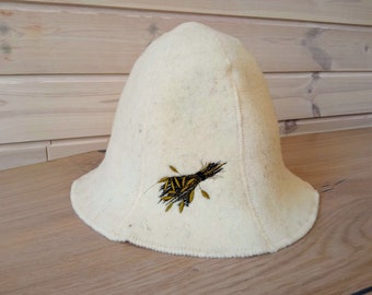 Sauna hat with decorative embroidery, felt, 100% wool (bath cap)