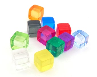Transparent plastic cubes 8 mm